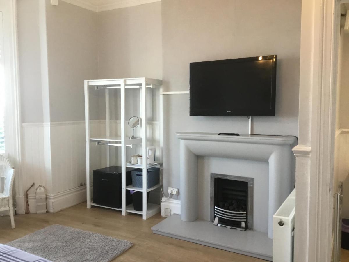 Cara Guesthouse Whitley Bay Dış mekan fotoğraf
