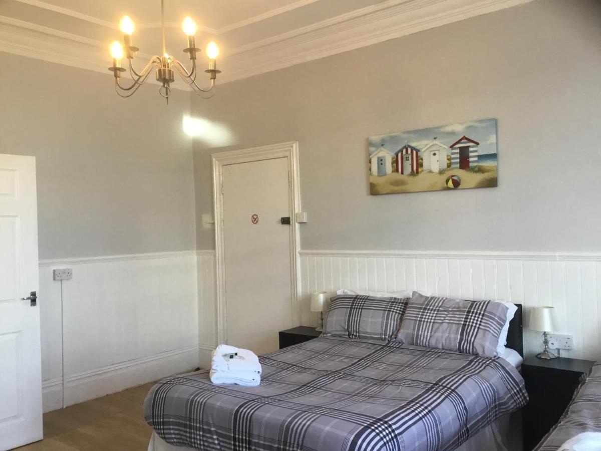 Cara Guesthouse Whitley Bay Dış mekan fotoğraf