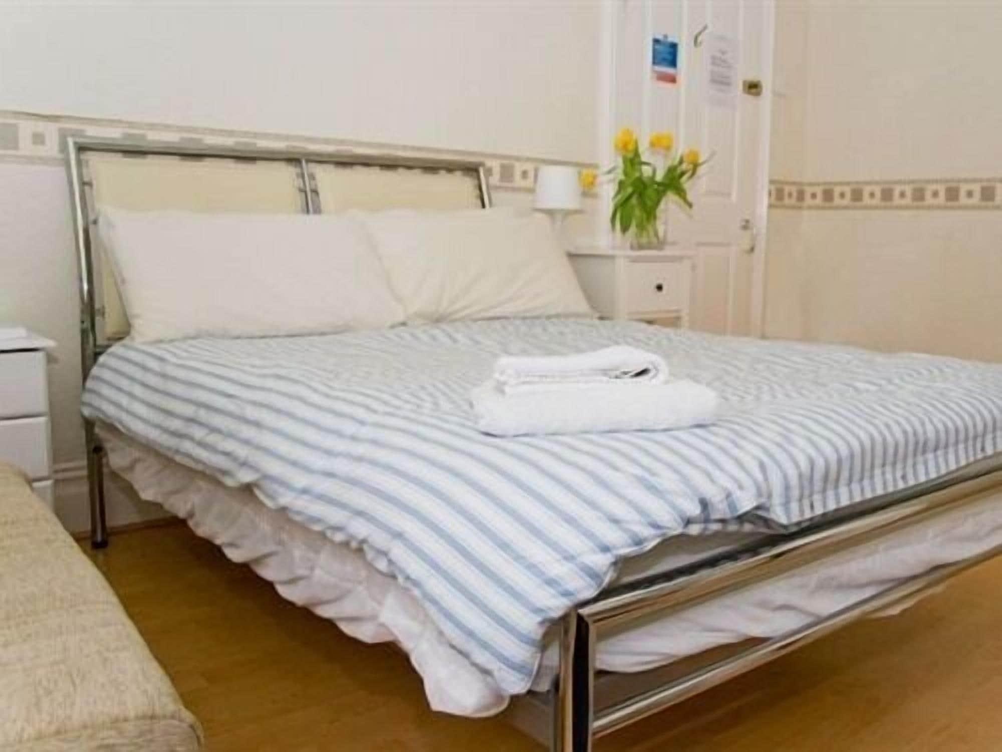 Cara Guesthouse Whitley Bay Dış mekan fotoğraf